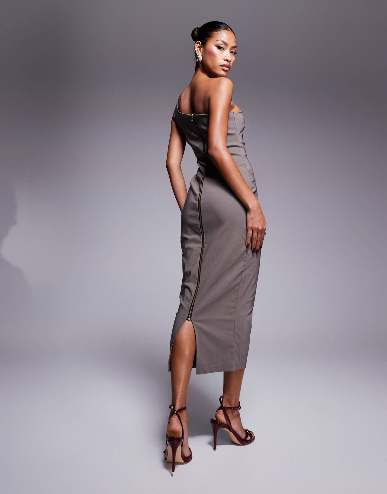Vesper bengaline one shoulder midaxi dress in taupe - ASOS Sample Sale
