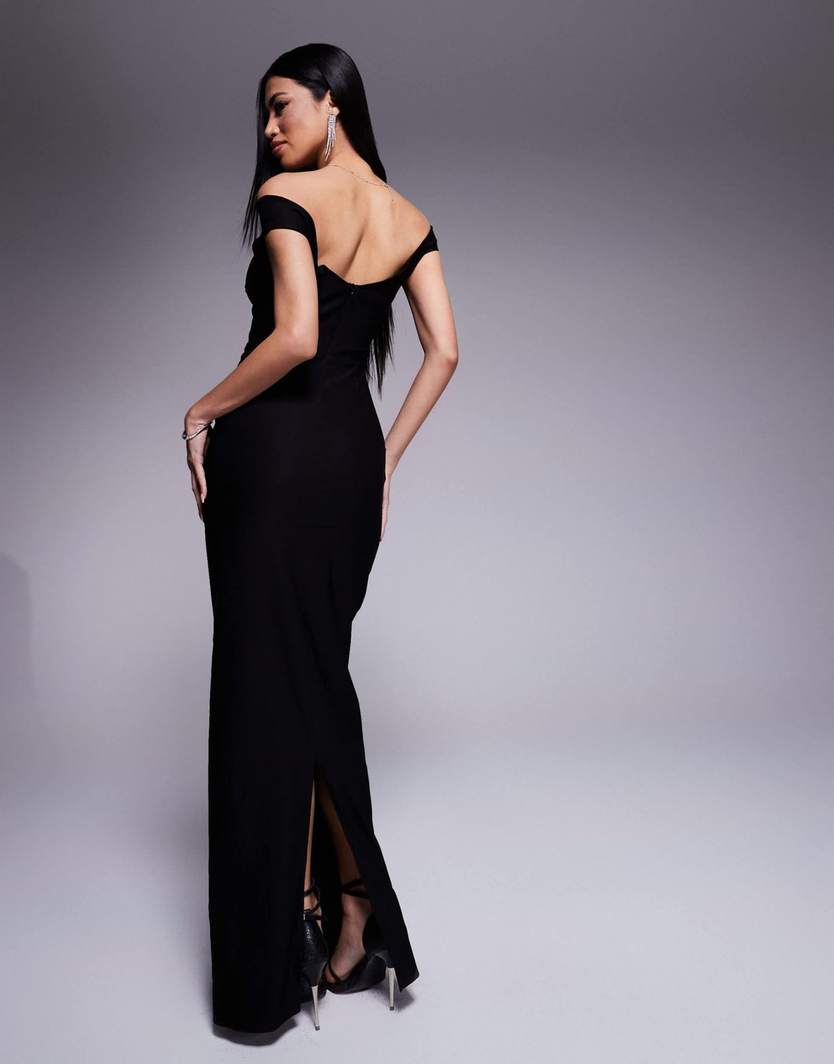 Vesper bengaline sweetheart neckline off the shoulder maxi dress in black - ASOS Sample Sale