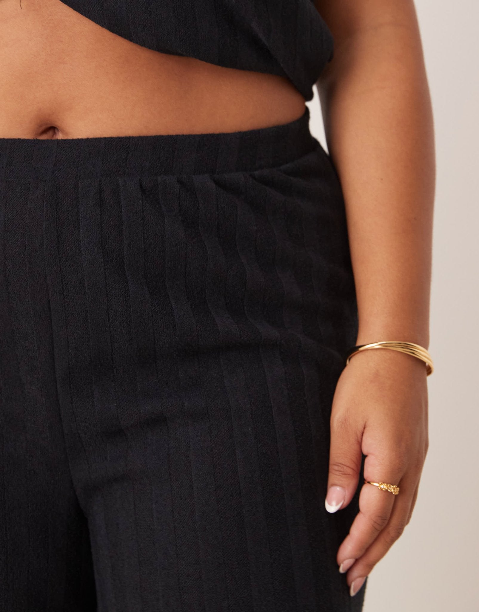 Vila Curve lightweight knitted wide leg trouser co-ord in black - ASOS Sample Sale