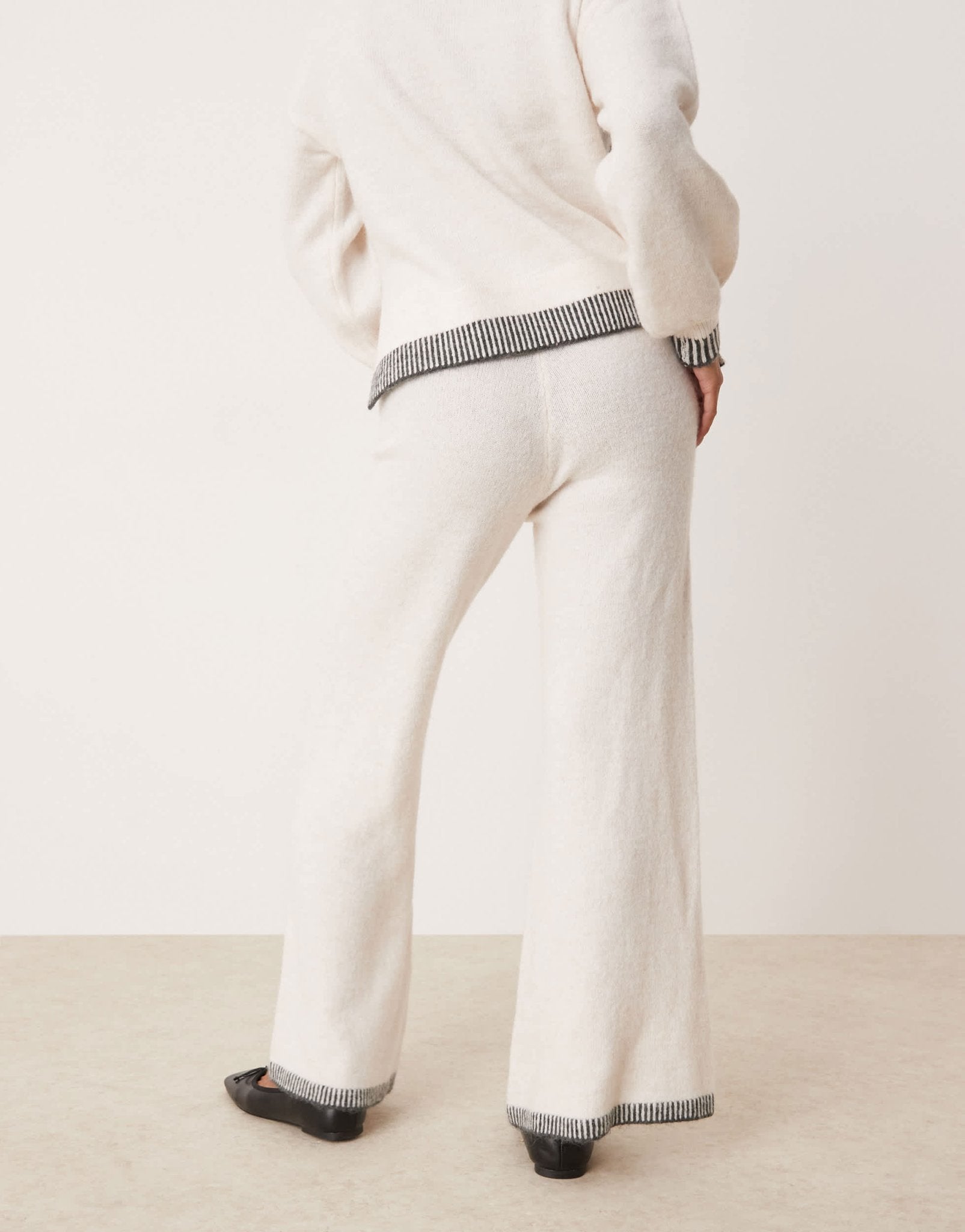 Vila Petite knitted wide leg trouser co - ord with contrast stitch in cream - ASOS Sample Sale