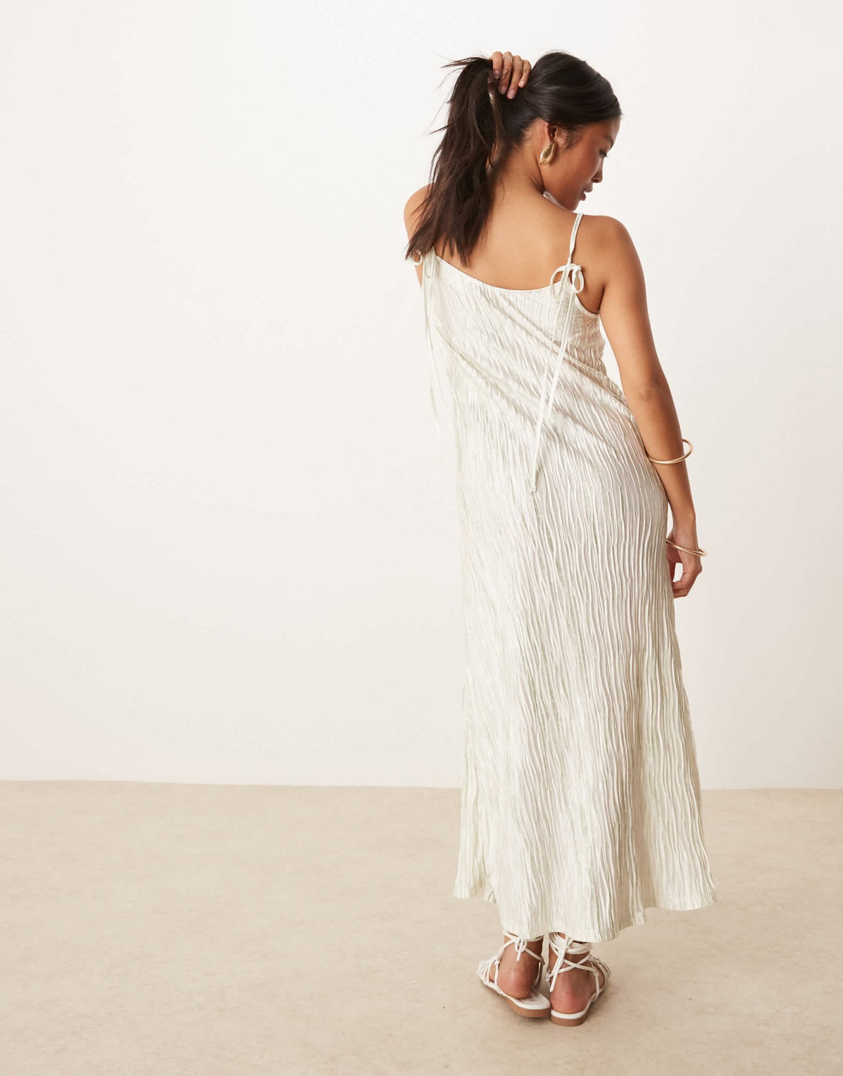 Vila Petite plisse cami maxi slip dress in pale silt green tie dye - ASOS Sample Sale