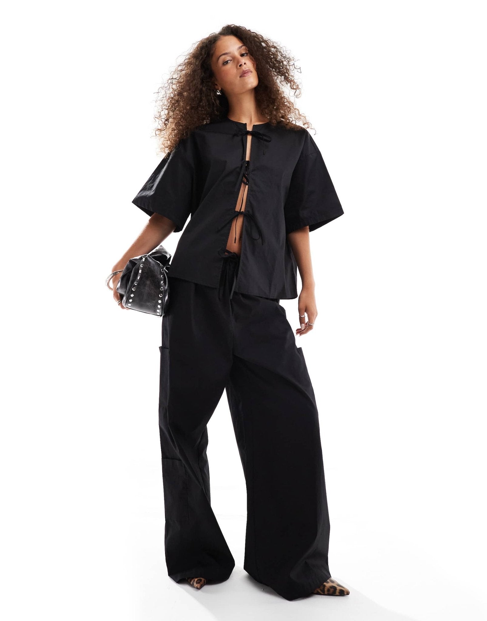 VRG GRL amaya relaxed wide leg trousers in black - ASOS Sample Sale