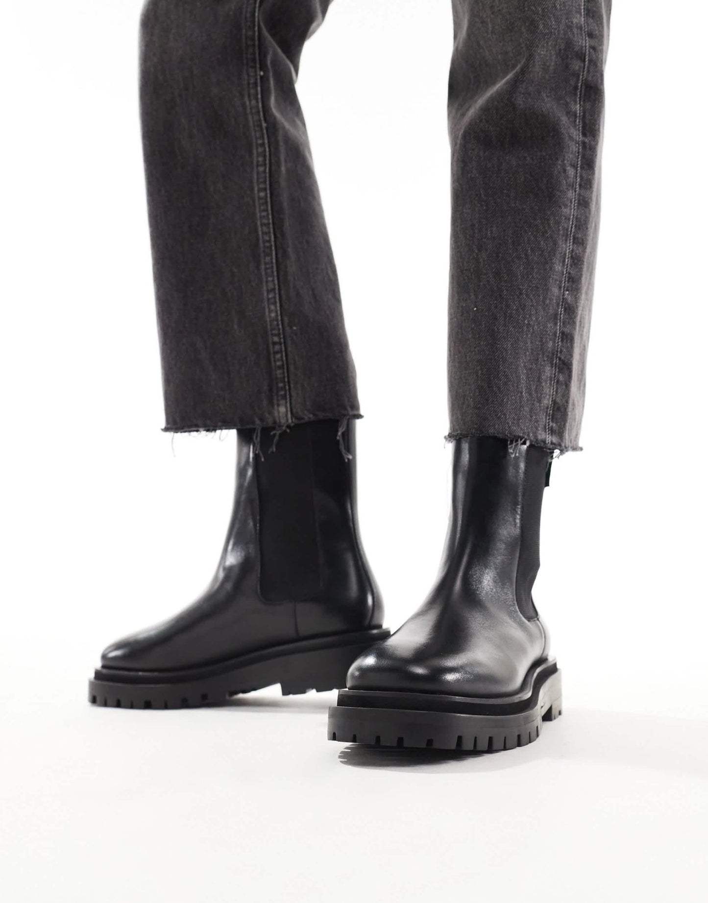 Walk London Dana chelsea loafer in black leather - ASOS Sample Sale