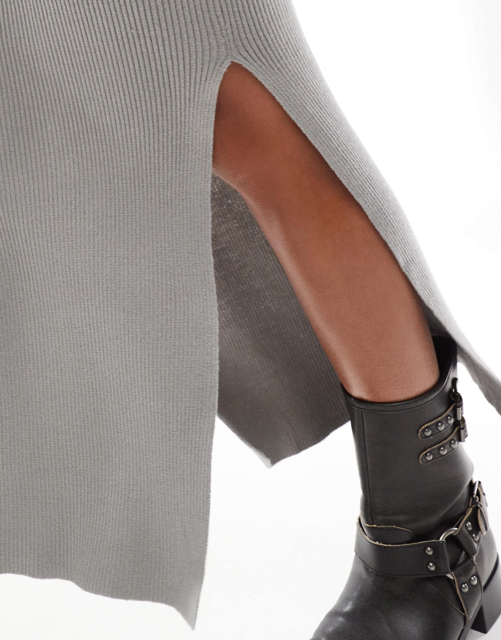 Wednesday's Girl loose fine knit midaxi skirt co - ord in light grey - ASOS Sample Sale