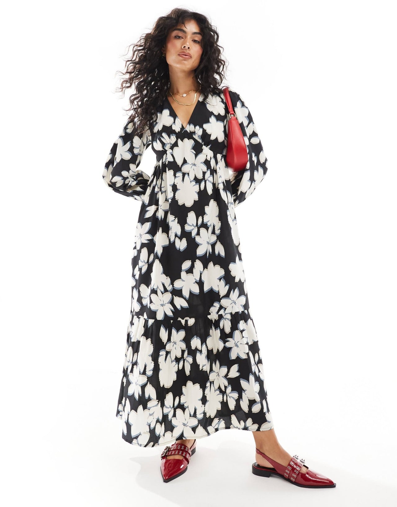 Wednesday's Girl v - neck maxi smock dress in blurred floral print - ASOS Sample Sale