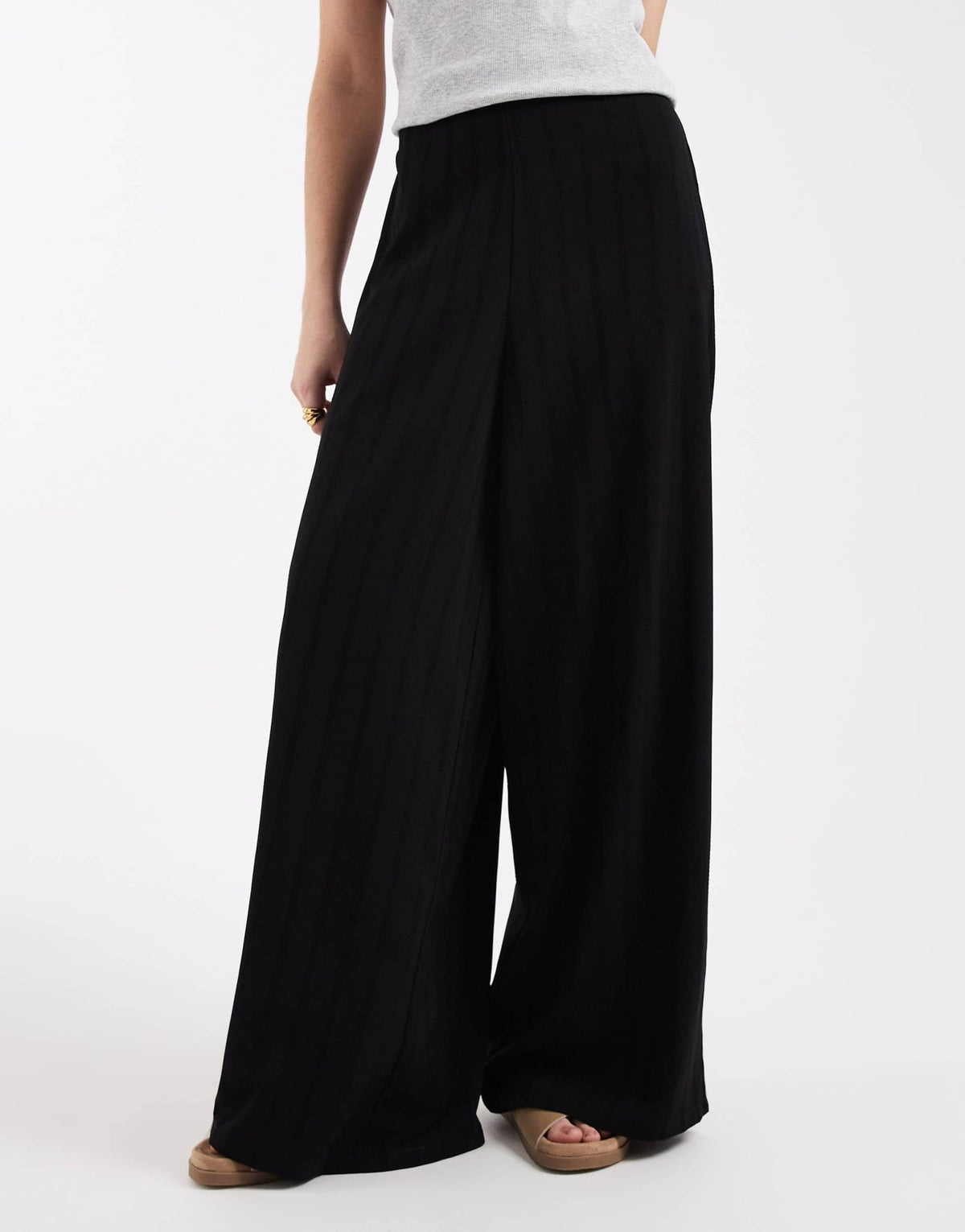 Wednesday's Girl wide leg slouchy trousers in black - ASOS Sample Sale