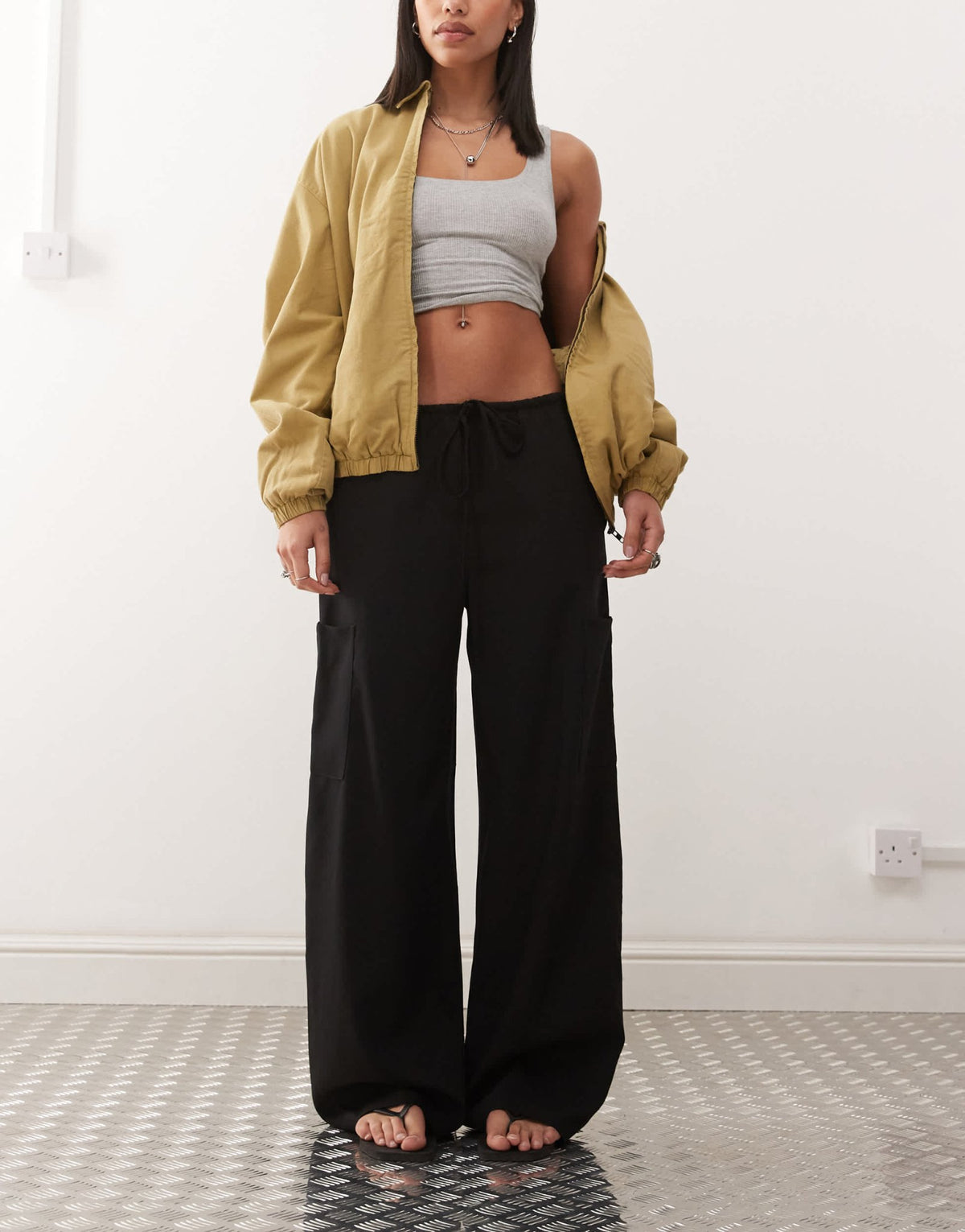 Weekday Adisa wide leg cargo trousers in black - ASOS Sample Sale