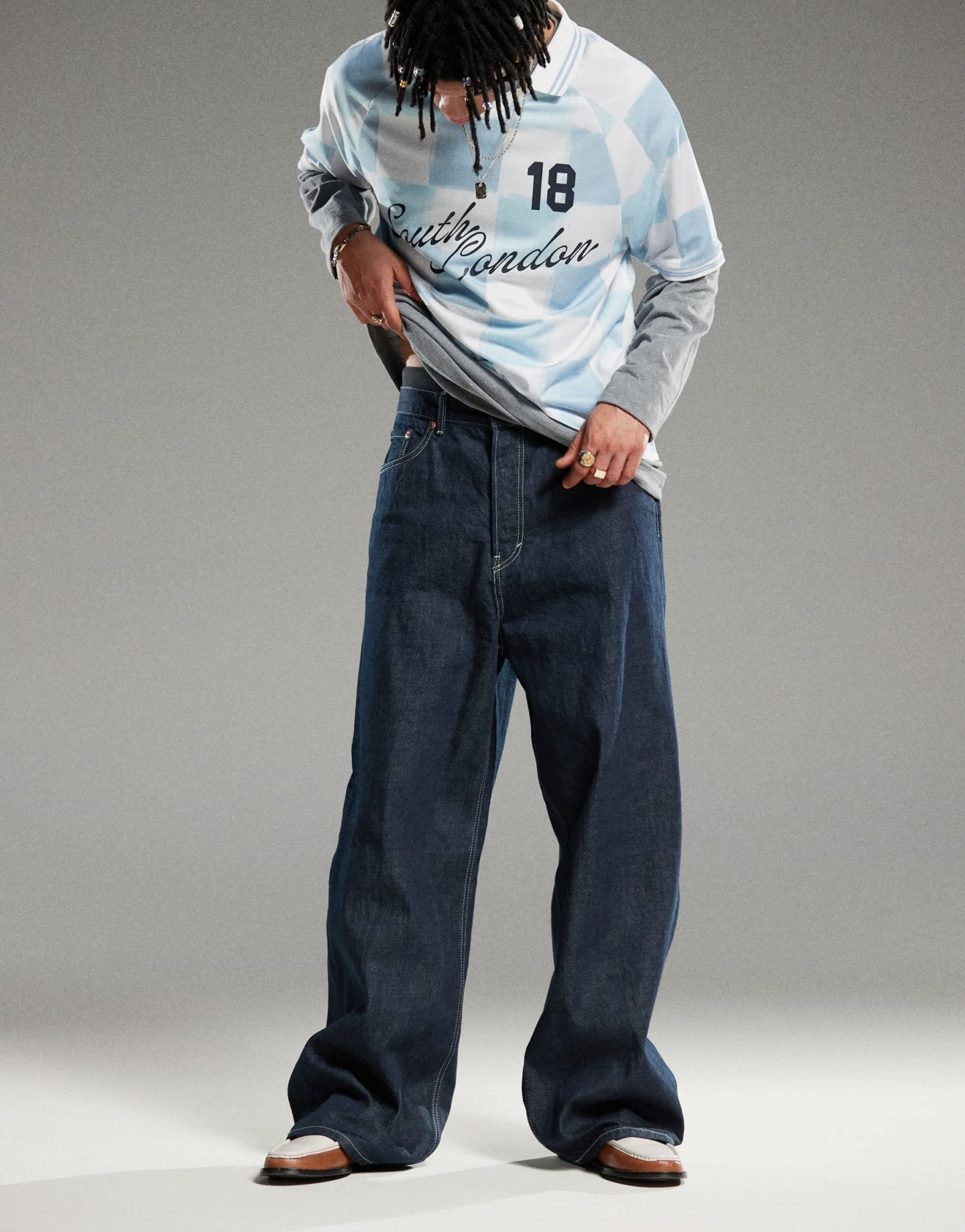Weekday Astro Unisex low rise loose fit baggy jeans in blue rinse wash - ASOS Sample Sale