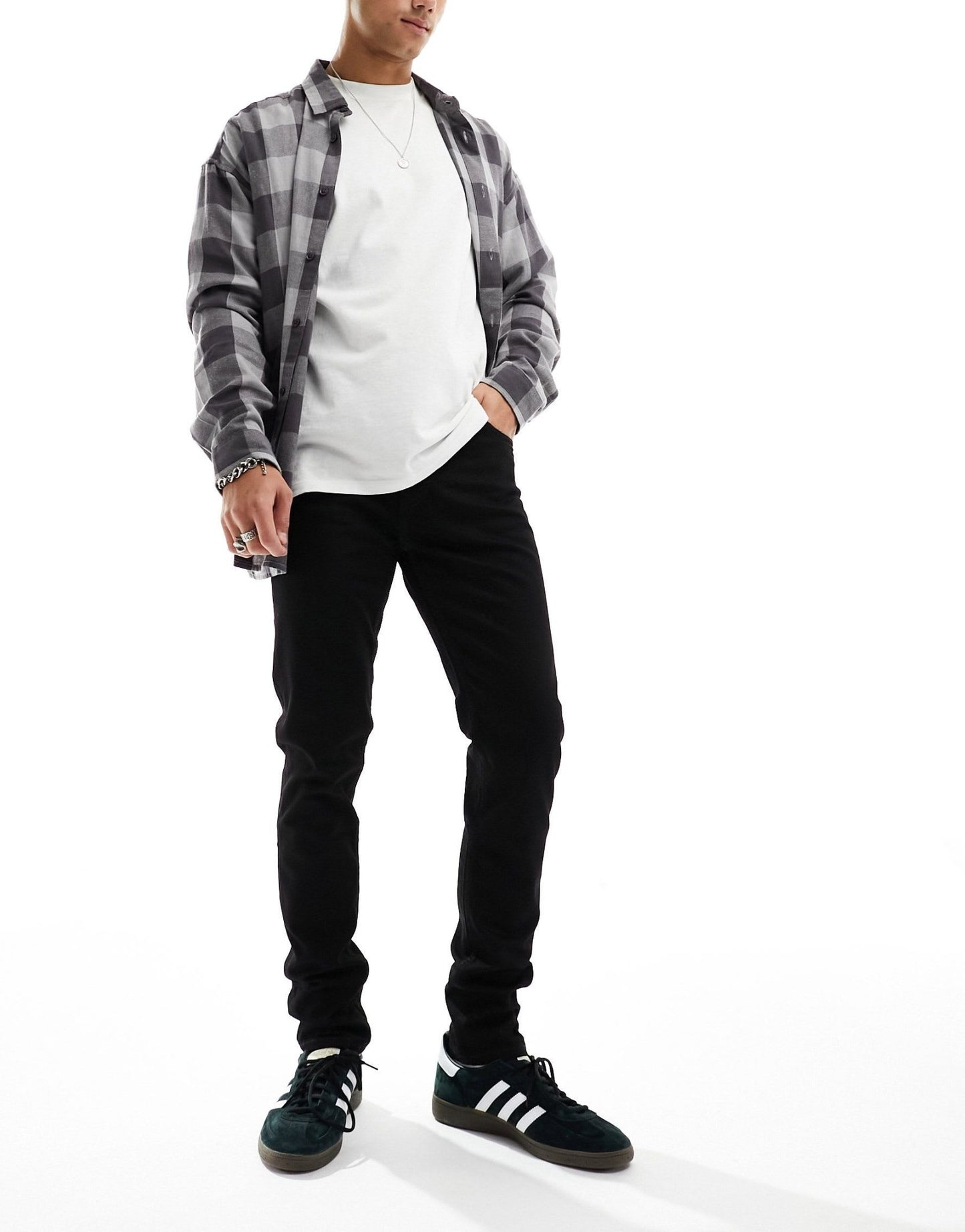 Weekday Friday low waist skinny jeans in black - ASOS Sample Sale