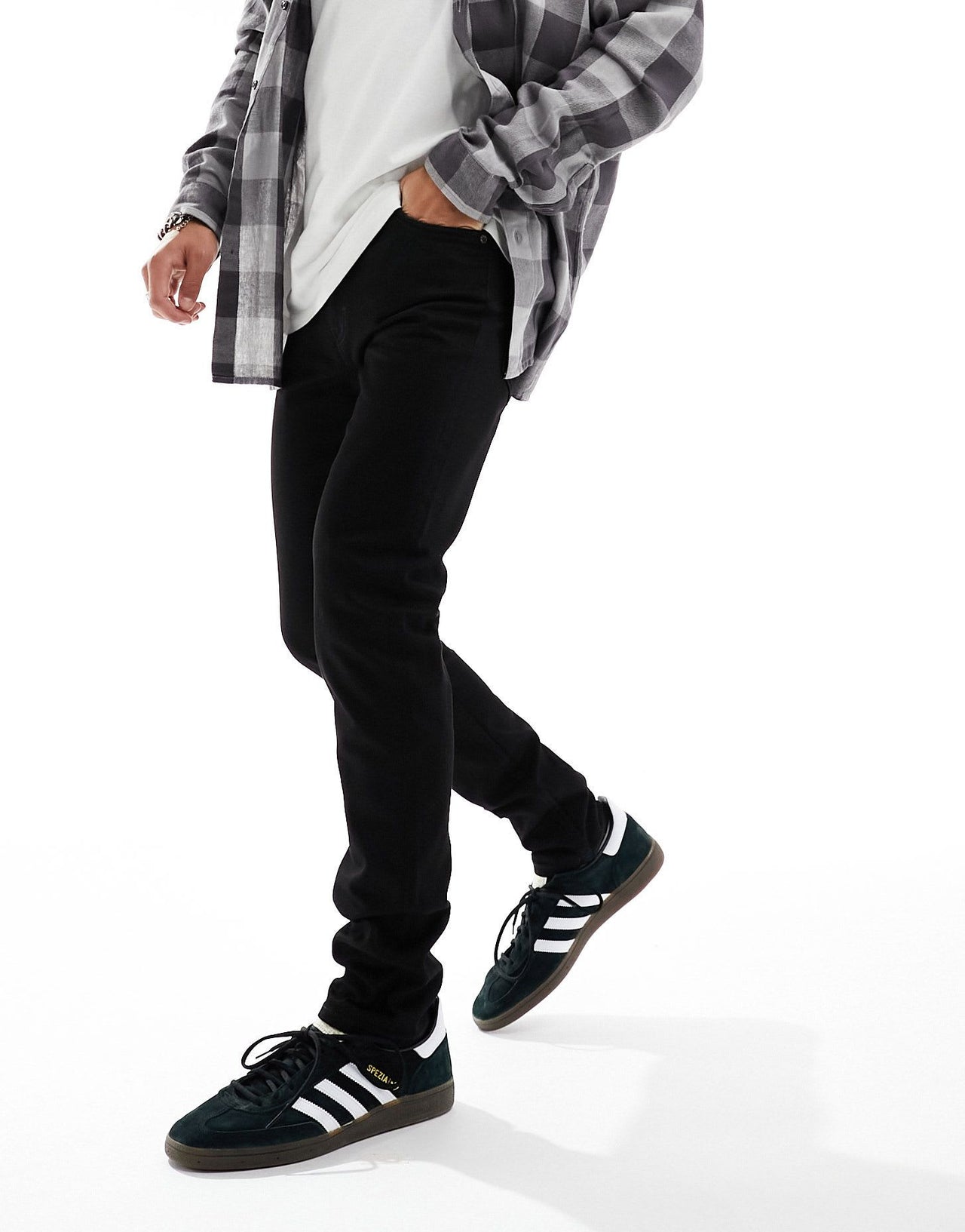 Weekday Friday low waist skinny jeans in black - ASOS Sample Sale