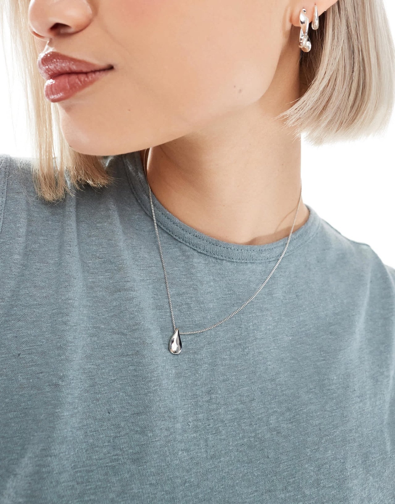 Weekday linen blend tank top in dusty green - ASOS Sample Sale