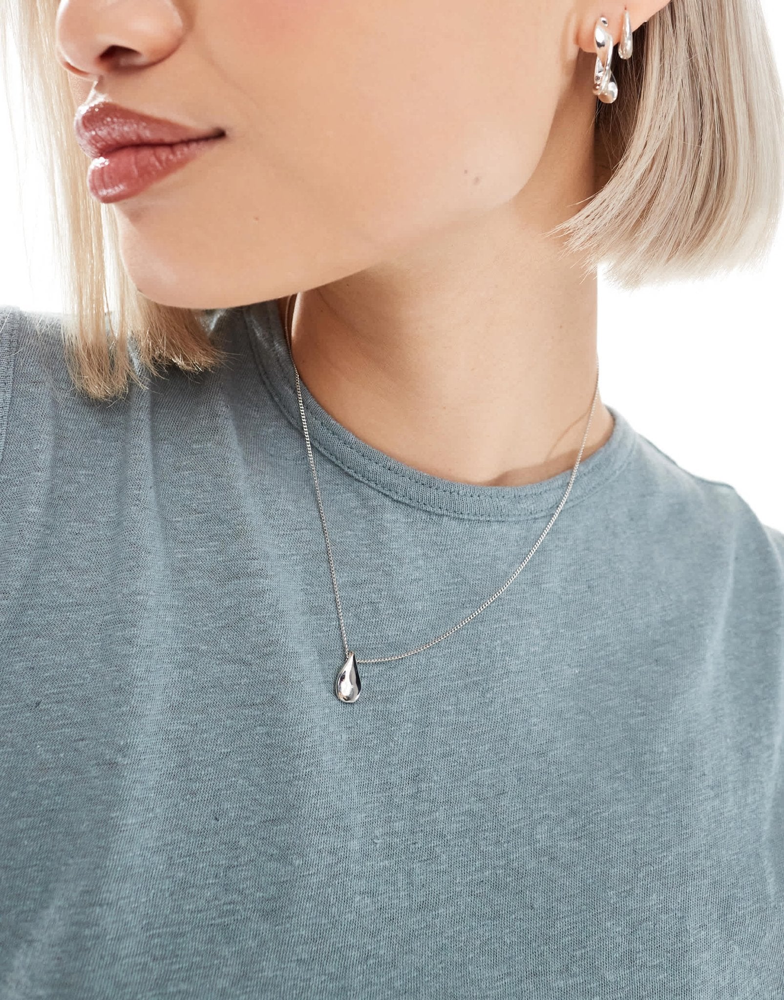 Weekday linen blend tank top in dusty green - ASOS Sample Sale
