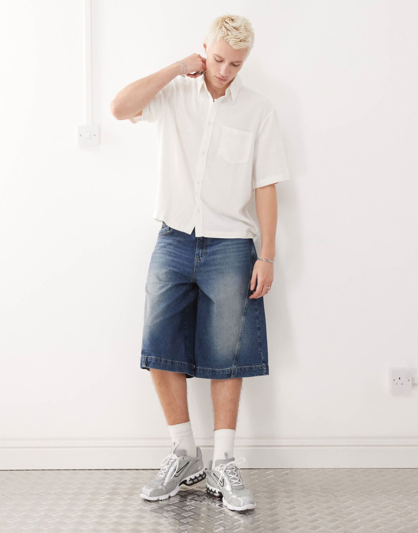 Weekday linen oversized boxy fit short sleeve shirt in off-white - ASOS Sample Sale