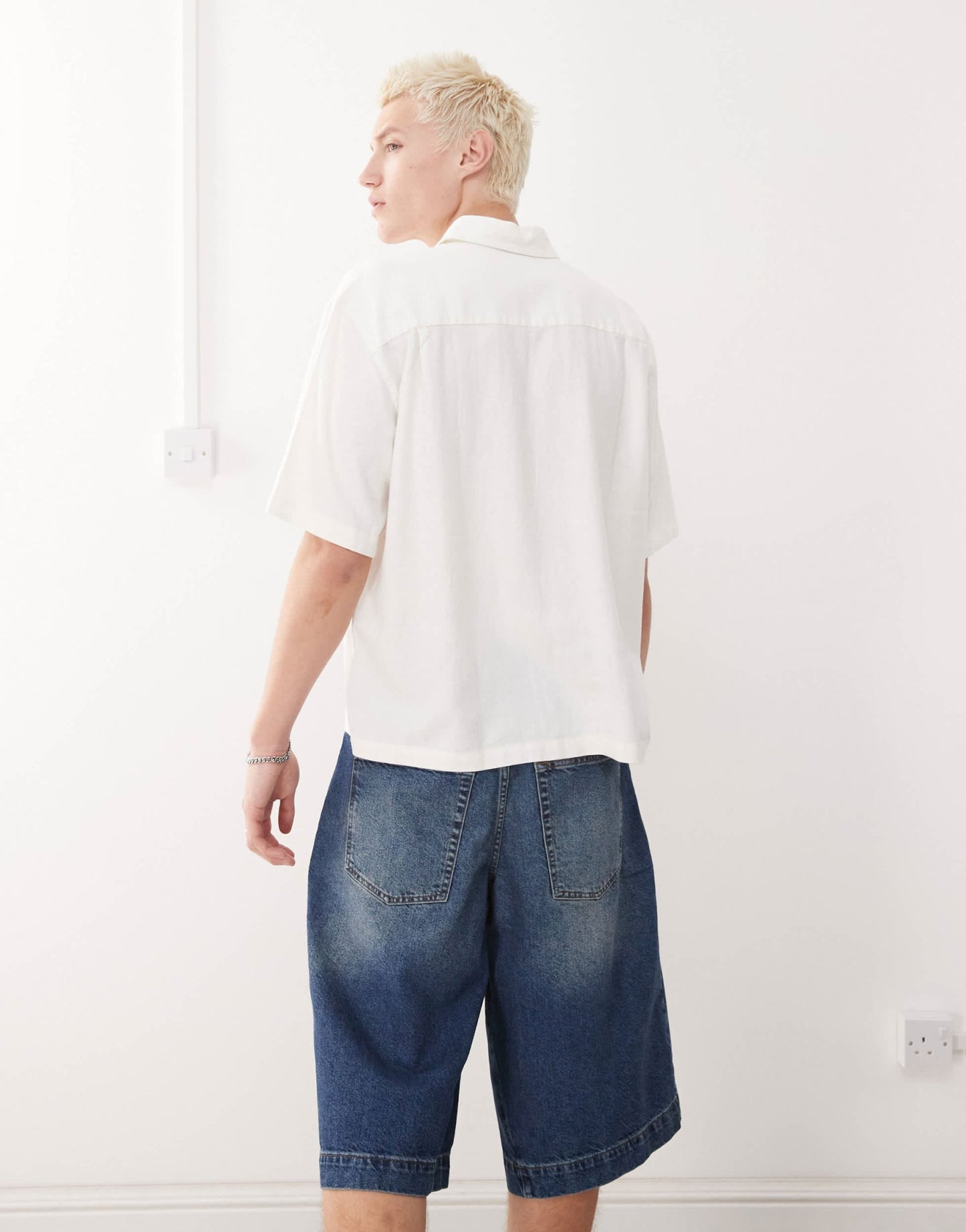 Weekday linen oversized boxy fit short sleeve shirt in off-white - ASOS Sample Sale