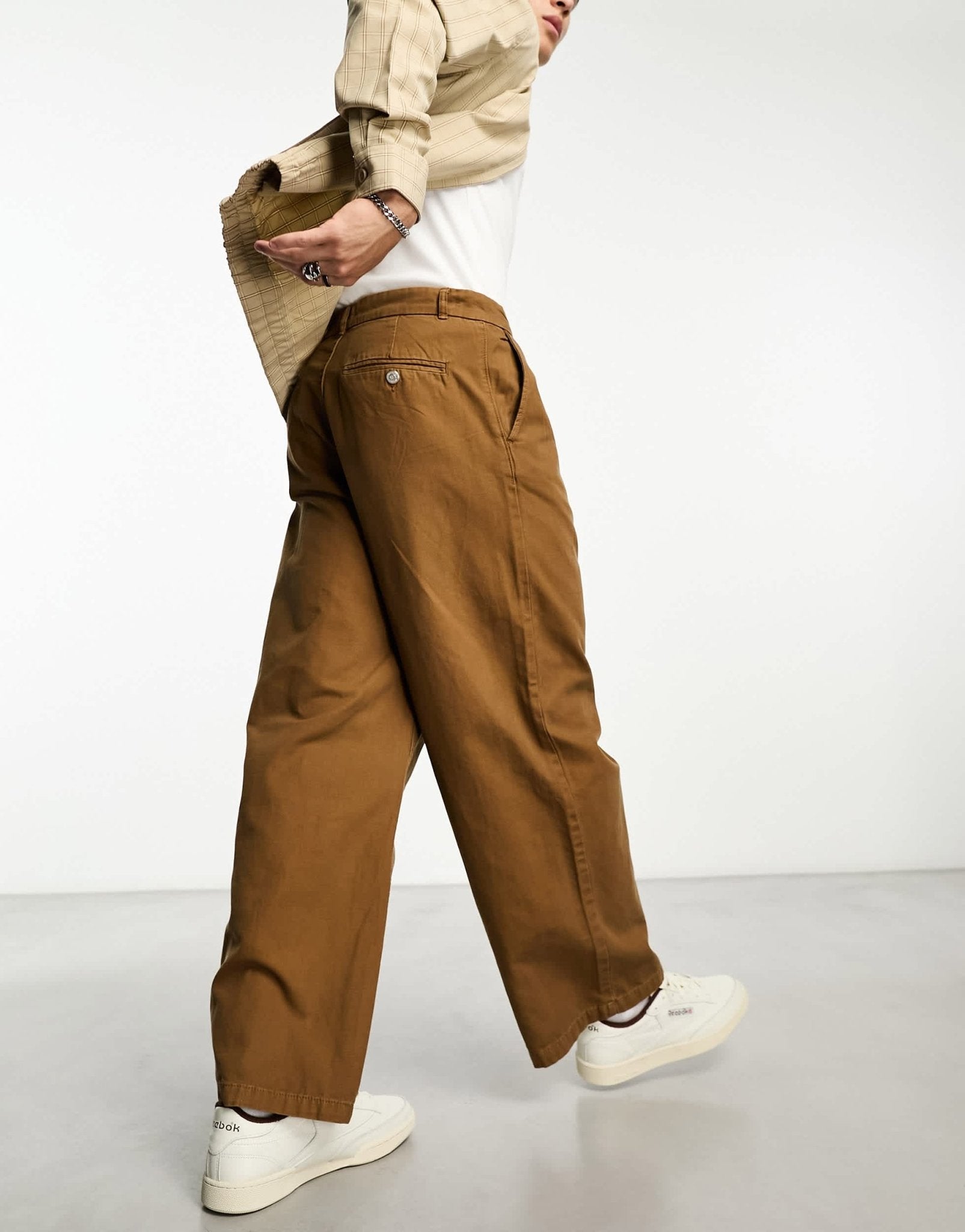 Weekday Nikolas loose fit trousers in washed brown - ASOS Sample Sale