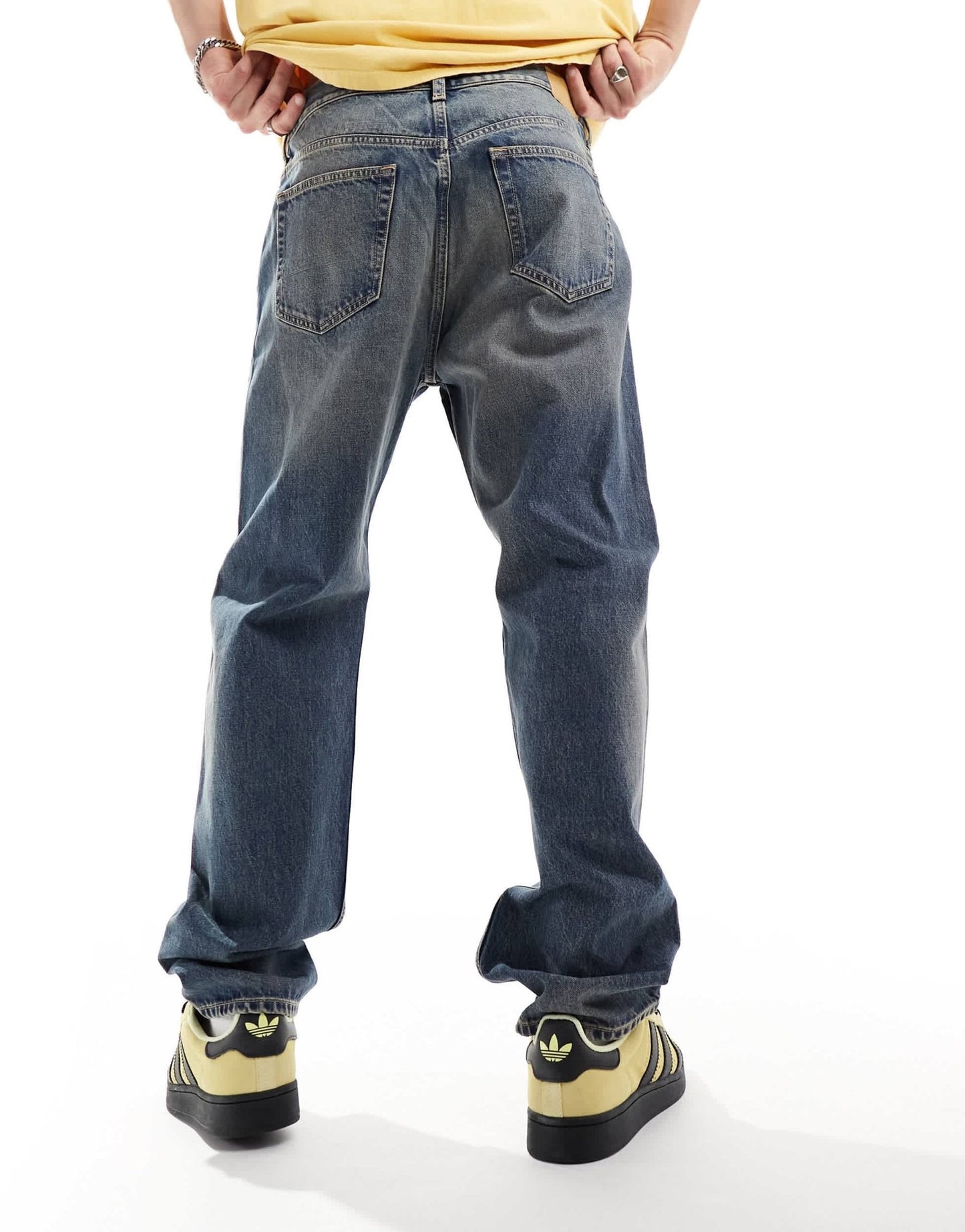 Weekday Space relaxed fit straight leg jeans in steel blue wash - ASOS Sample Sale