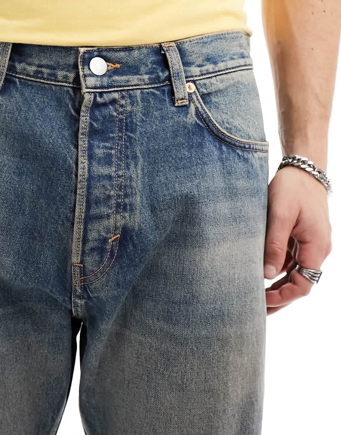 Weekday Space relaxed fit straight leg jeans in steel blue wash - ASOS Sample Sale