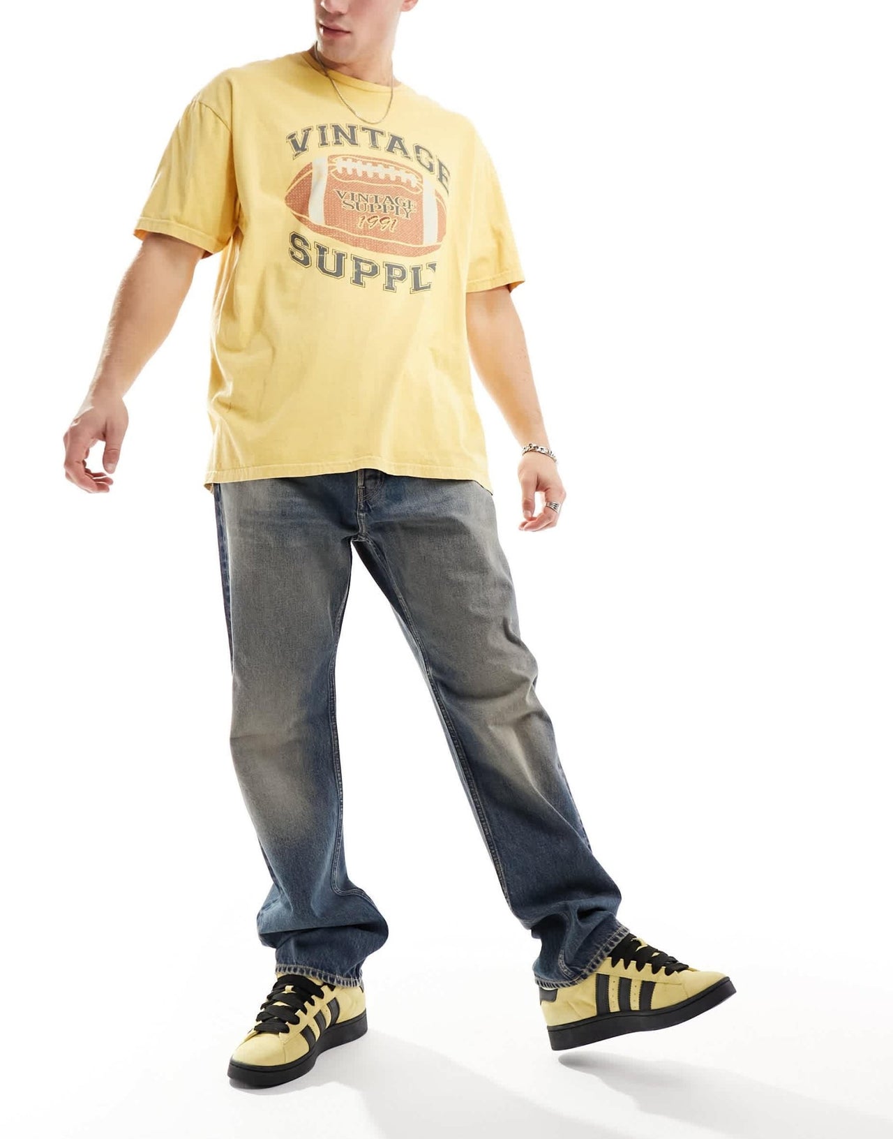 Weekday Space relaxed fit straight leg jeans in steel blue wash - ASOS Sample Sale