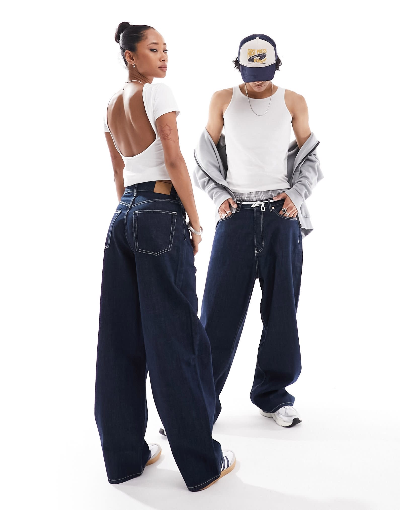 Weekday Unisex Astro loose fit wide leg jeans in blue rinse - ASOS Sample Sale