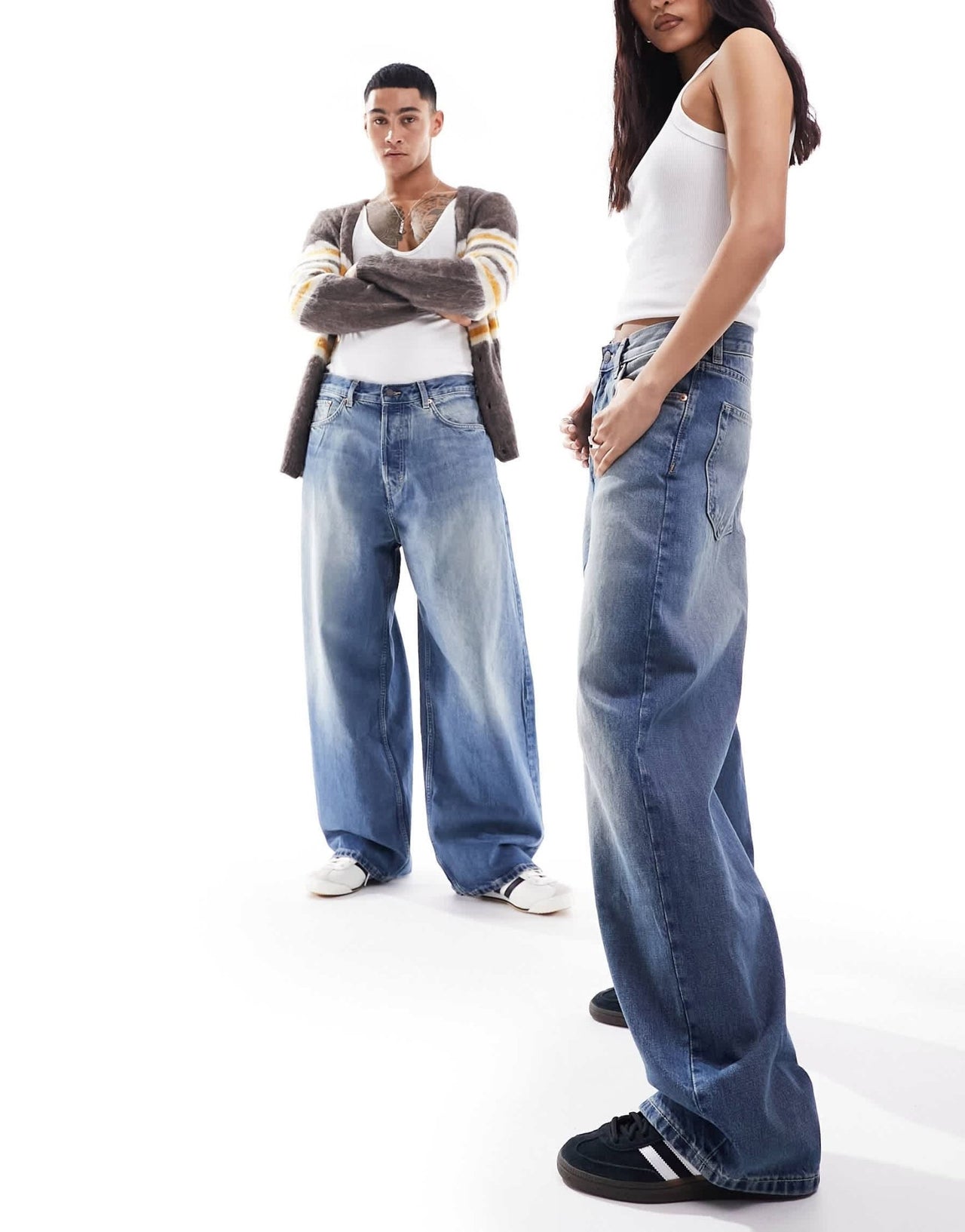 Weekday Unisex Astro loose fit wide leg jeans in jackpot blue - ASOS Sample Sale