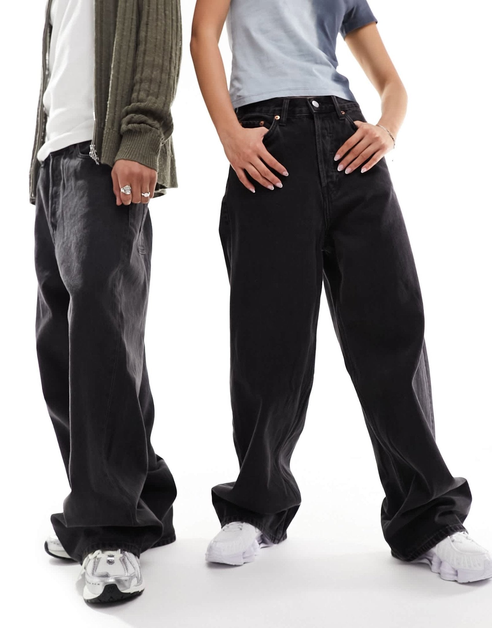 Weekday Unisex Astro loose fit wide leg jeans in tuned black - ASOS Sample Sale
