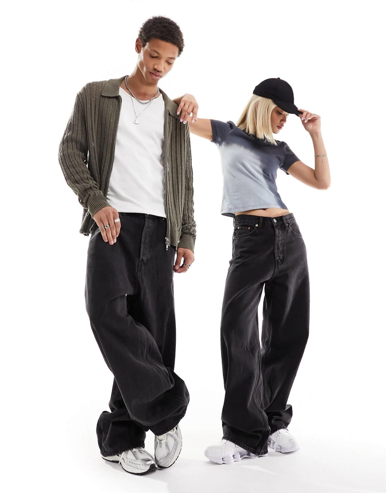 Weekday Unisex Astro loose fit wide leg jeans in tuned black - ASOS Sample Sale