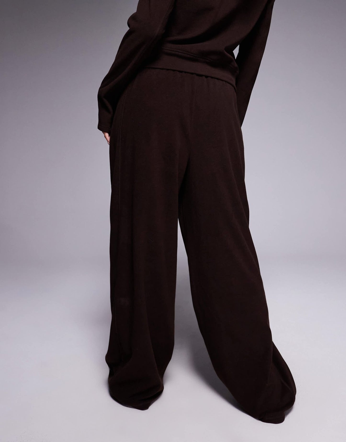 Weekend Collective stretch micro fleece co-ord wide leg trouser in chocolate - ASOS Sample Sale