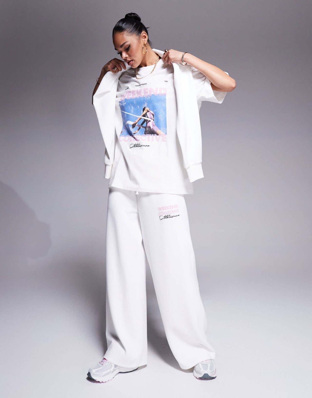 Weekend Collective tshirt co - ord with runner graphic - ASOS Sample Sale