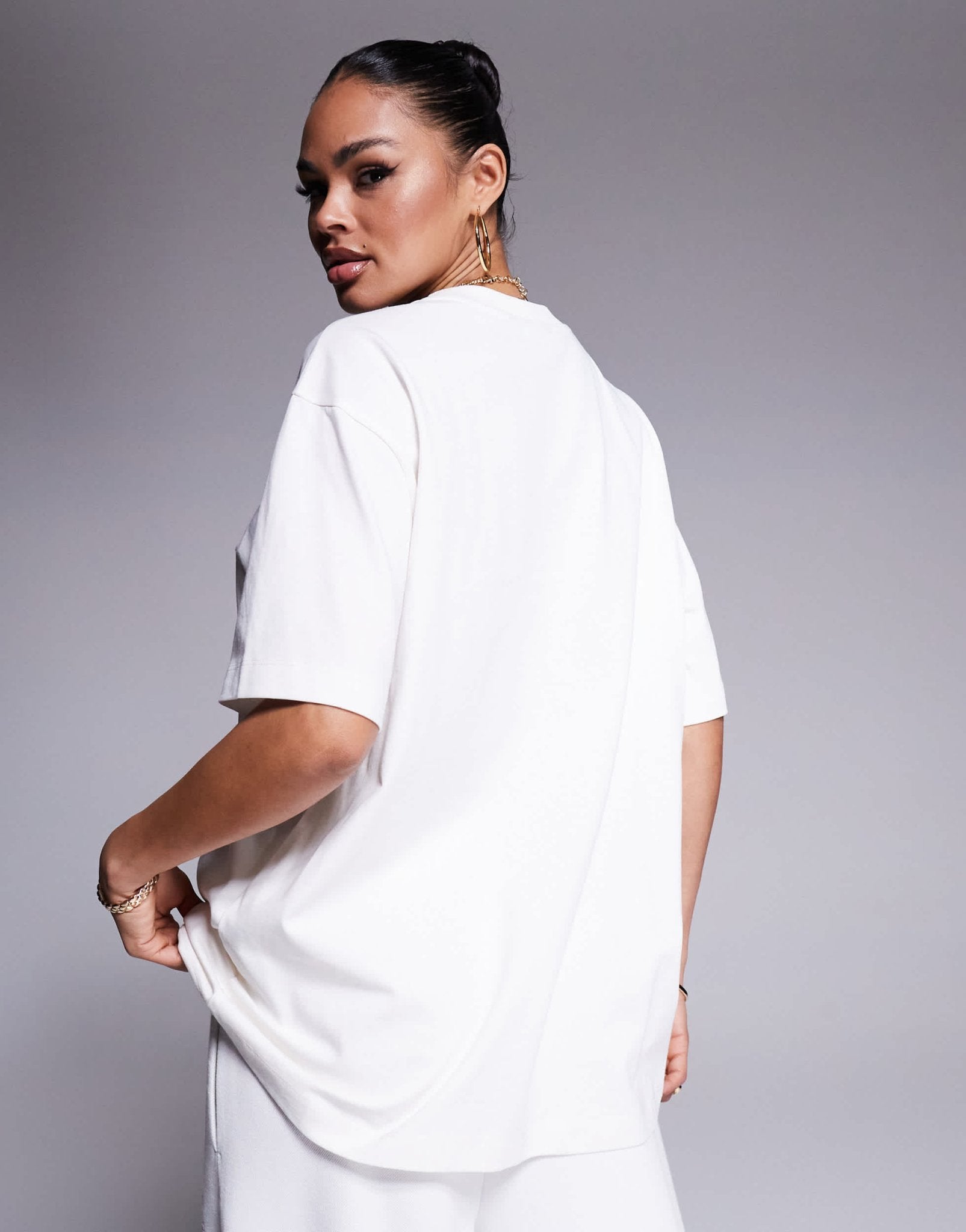 Weekend Collective tshirt co - ord with runner graphic - ASOS Sample Sale