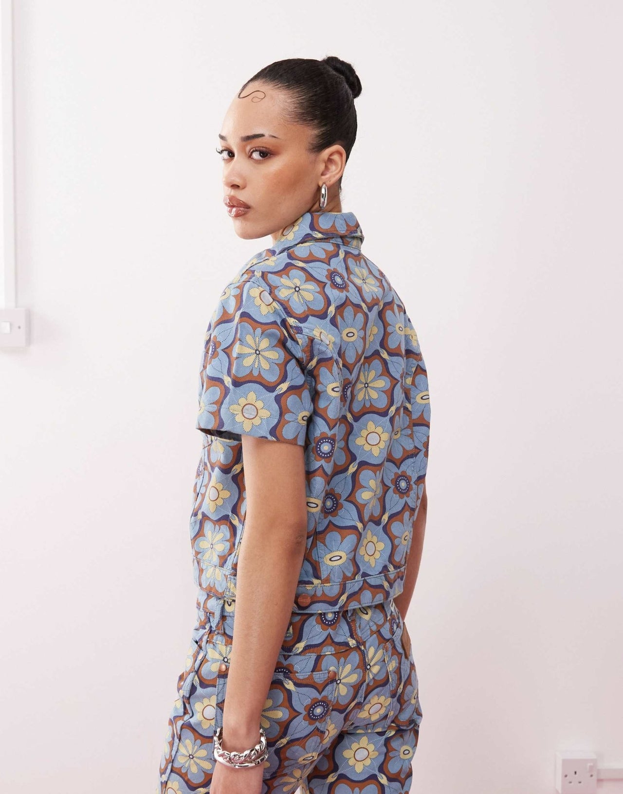 Wrangler zip front top in blue 70s print - ASOS Sample Sale