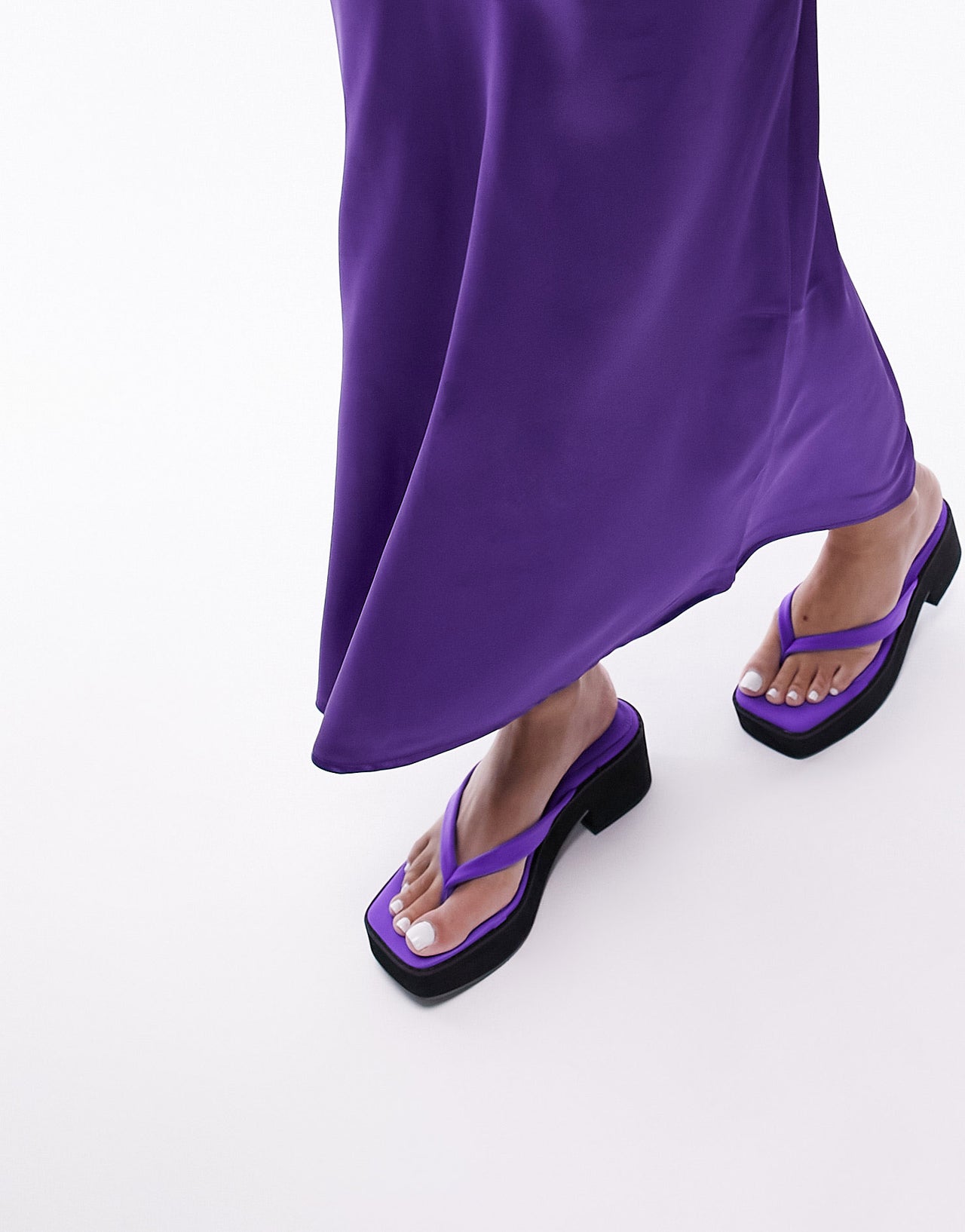 Topshop Whisper toe thong platform chunky sandal in purple